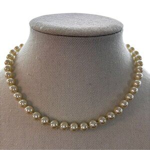 Elegant 18" Cream Pearl Necklace Classic Strand Jewelry Timeless Design For Wome